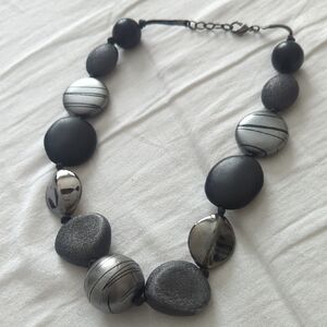 Chunky Beads Necklace